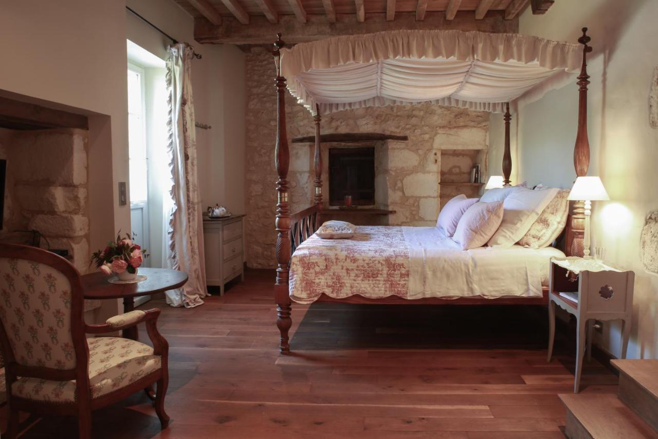 Bed and Breakfast Le Manoir De Beauregard à Clermont-de-Beauregard Extérieur photo